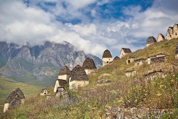 Фото: https://finance.mail.ru/article/spros-na-razmeshenie-vo-vladikavkaze-v-avguste-vyros-na-14-69219363/