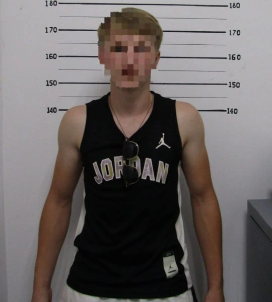 2025-06-11 22.03.45.jpg