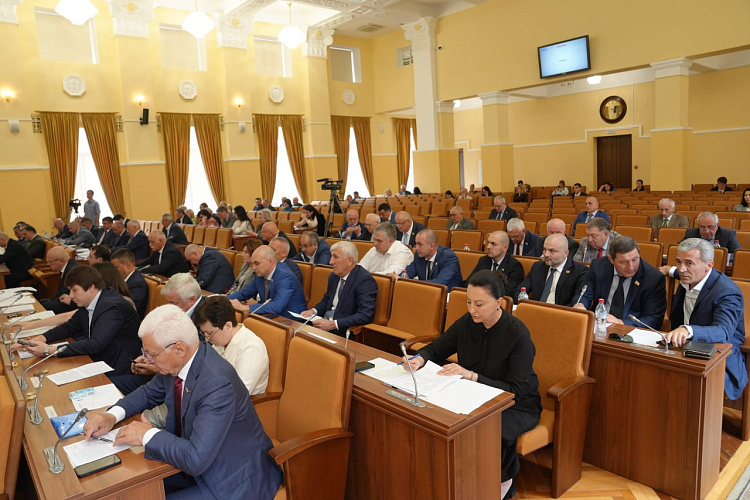 Фото: Парламент РСО-А Фото: Парламент РСО-А