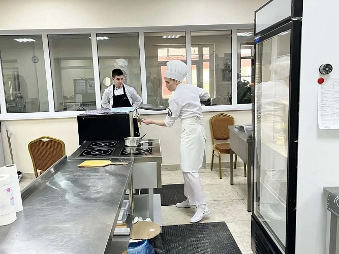 Фото: https://max.ru/minobrnauki15